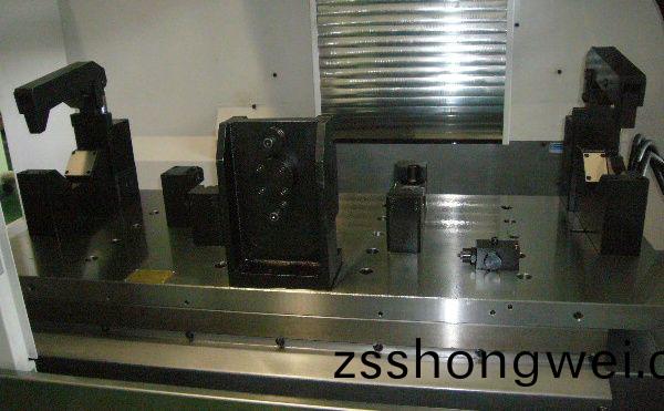 后橋加工裌(jia)具